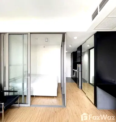 คอนโด MRT สามย่าน : ขาย คอนโด 1 ห้องนอน ในโครงการ ไซมิส สุรวงศ์ 1974328