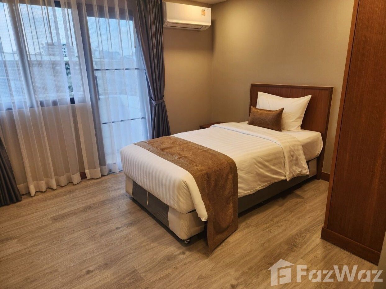 picture 3 Bedroom Condo for rent at United Tower 1878836 - 30/46