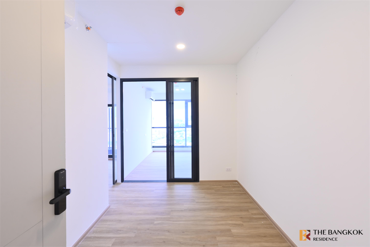 picture THE STAGE Mindscape Ratchada – Huai Khwang near MRT Huai Khwang Station Room available, great price - 2/10