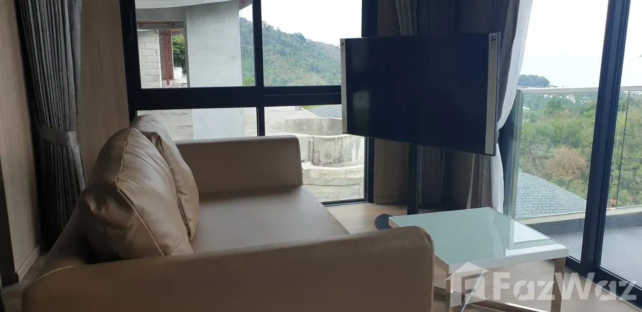 picture Living the Suite Life: Casa del Rey for 41 SqM at Patong Bay Ocean View 1169550 - 2/12