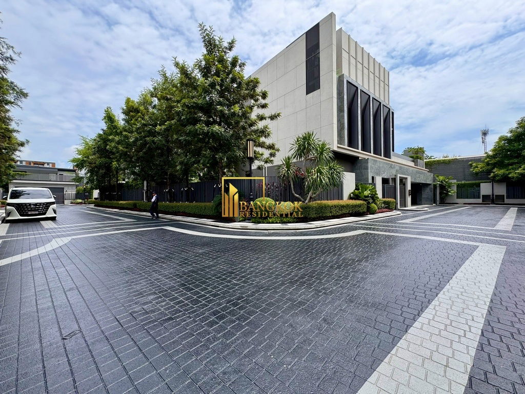 รูป Bugaan Pattanakarn | Elegant 4 Bed House in Pattanakarn Area - BR28255SH - รูปที่ 63/65