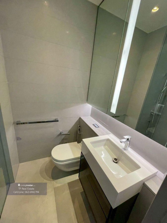 รูป ให้เช่าคอนโด TELA Thonglor แบบ Penthouse 3 ห้องนอน 4 ห้องน้ำ พร้อมห้องแม่บ้าน พื้นที่ 202 ตรม (พร้อมเข้าอยู่) *ราคาเช่า 250,000 ต่อเดือน #CODE0403 - รูปที่ 13/15