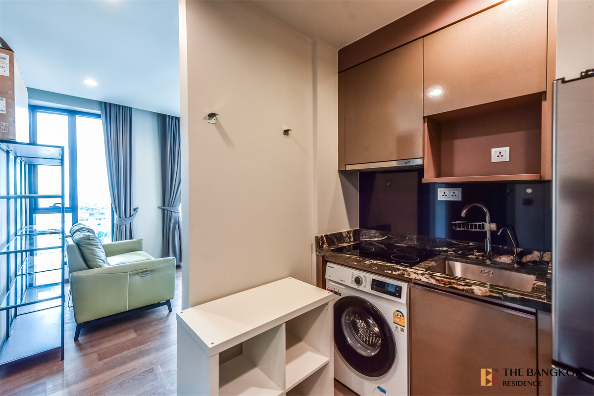 picture Ideo Q Victory Ready-to-move-in Condo, Central City Location near BTS Victory Monument - 3/10
