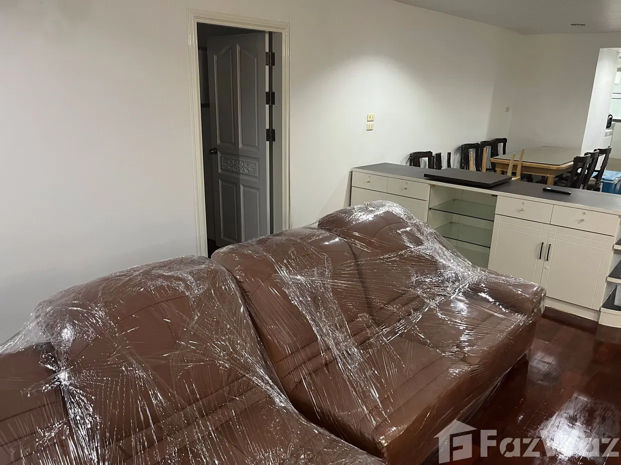 picture For Rent: Spacious 2-Bedroom Condo at Crystal Garden 5703964 - 1/7
