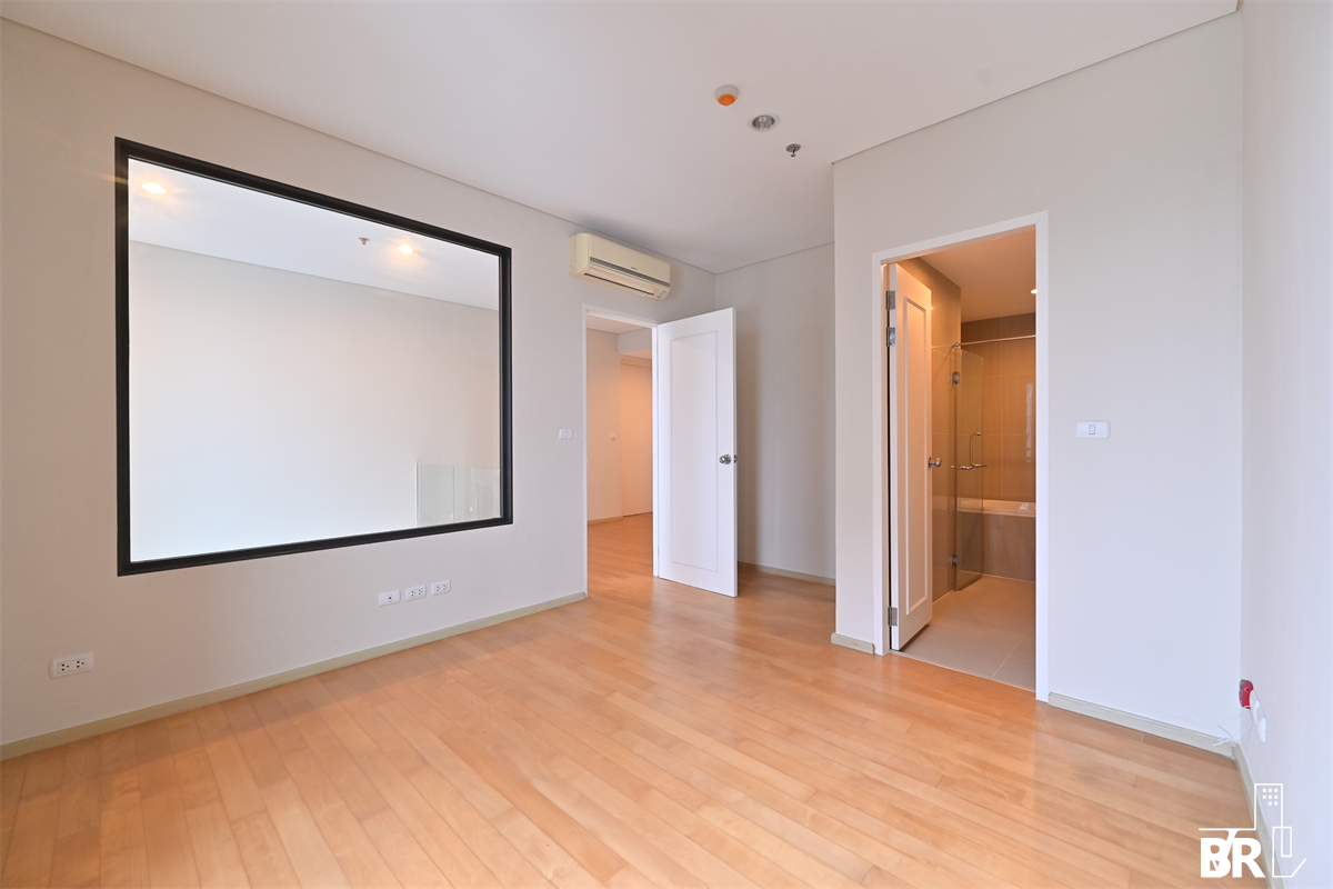 picture Start your comfort here Villa Asoke near MRT Phetchaburi Station - 5/10