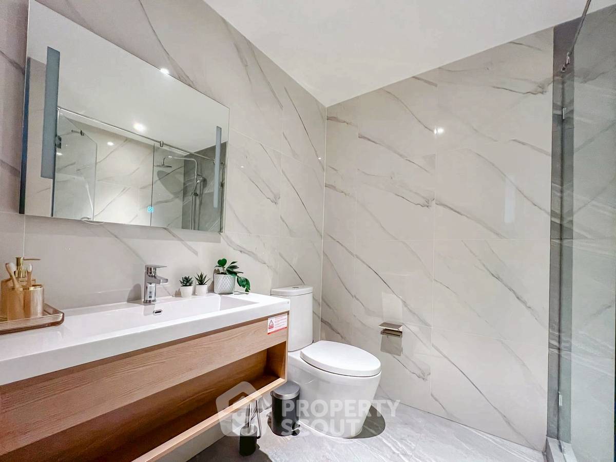 picture 2-BR Condo at Once Pattaya close to Pattaya North (ID 2315097) - 9/20