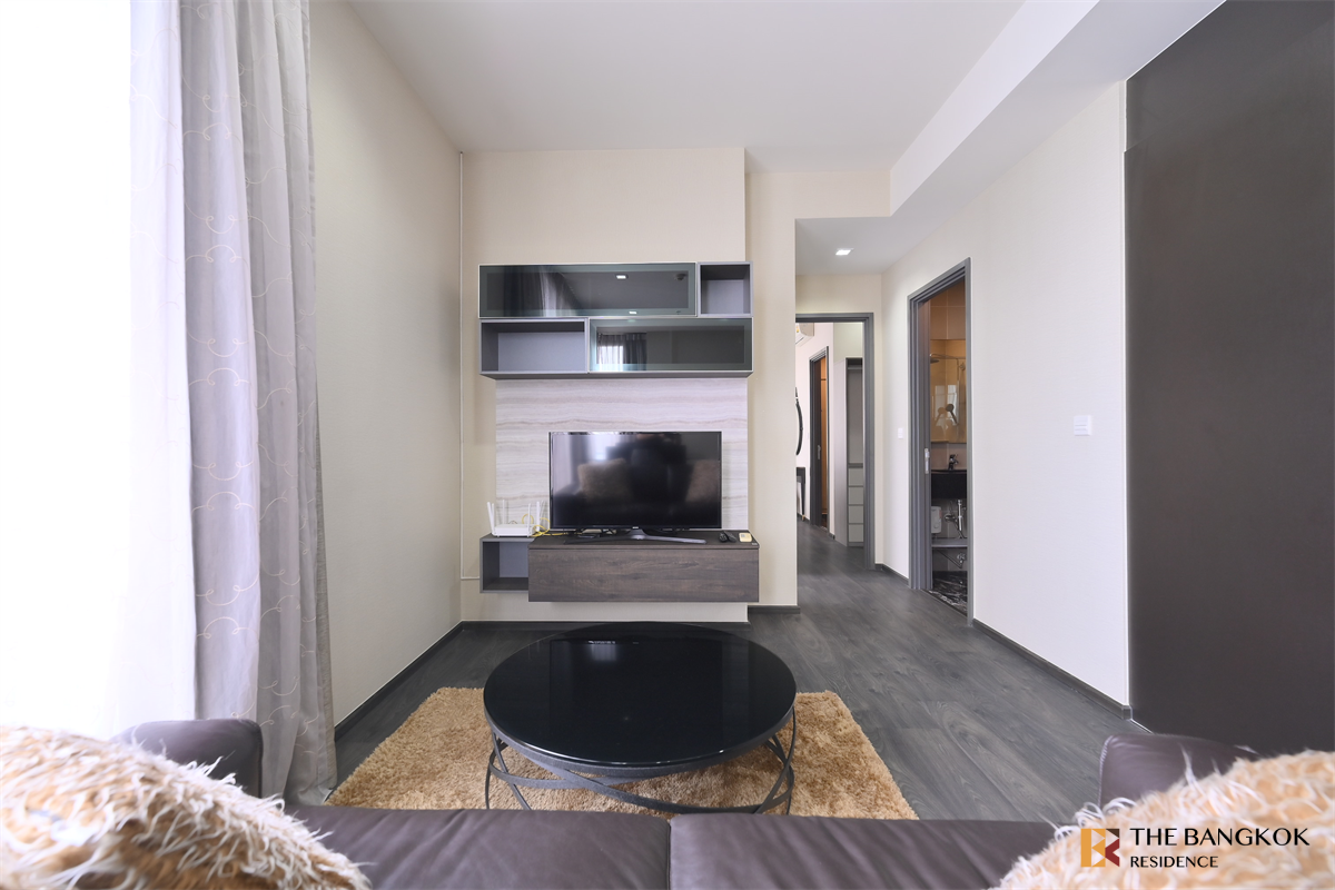 picture The Edge Sukhumvit 23 near BTS Asok Private Unit, Fully Equipped Common Area - 10/10