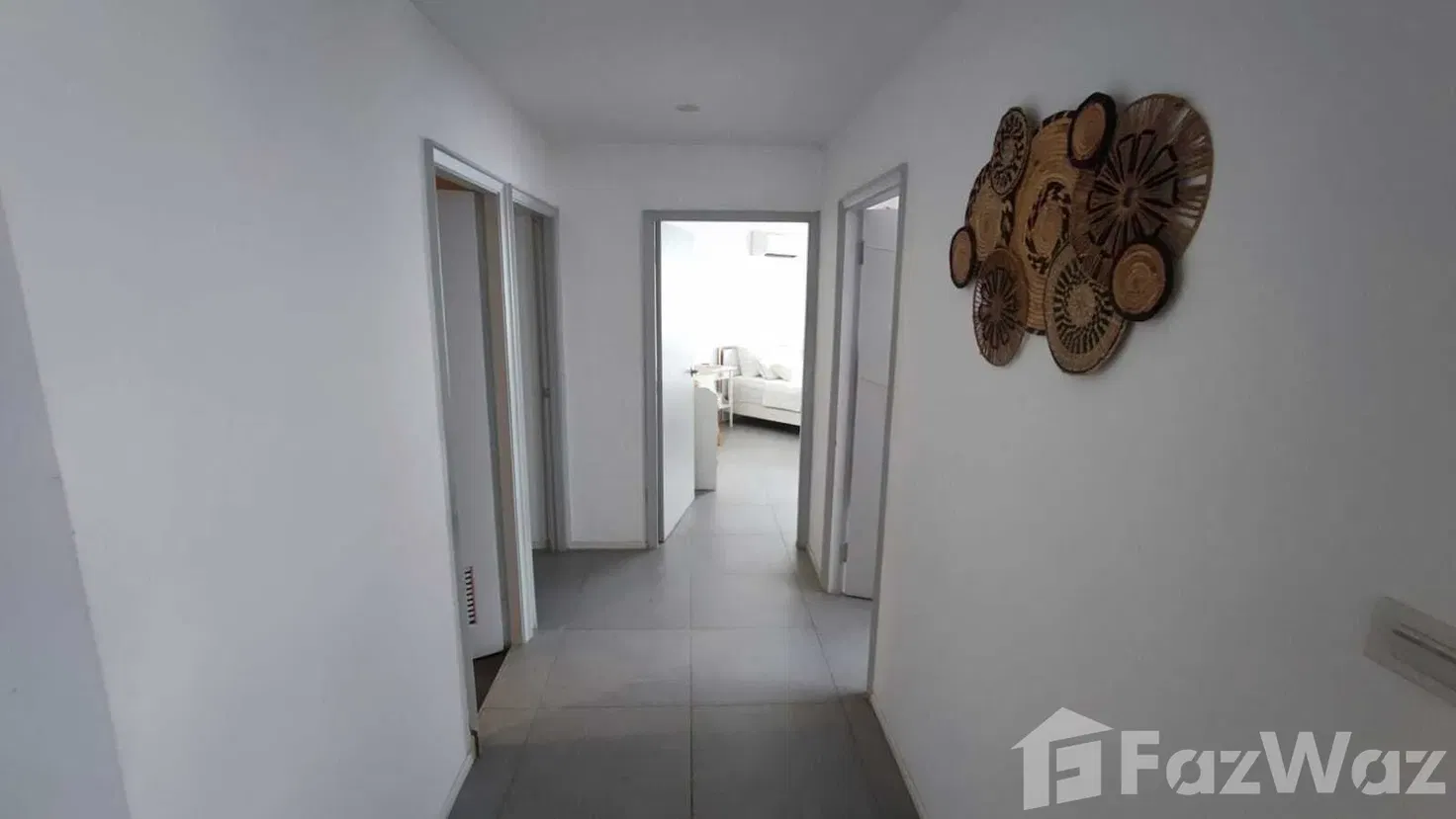 picture 3 Bedrooms renovated available for rent 1894689 - 8/14