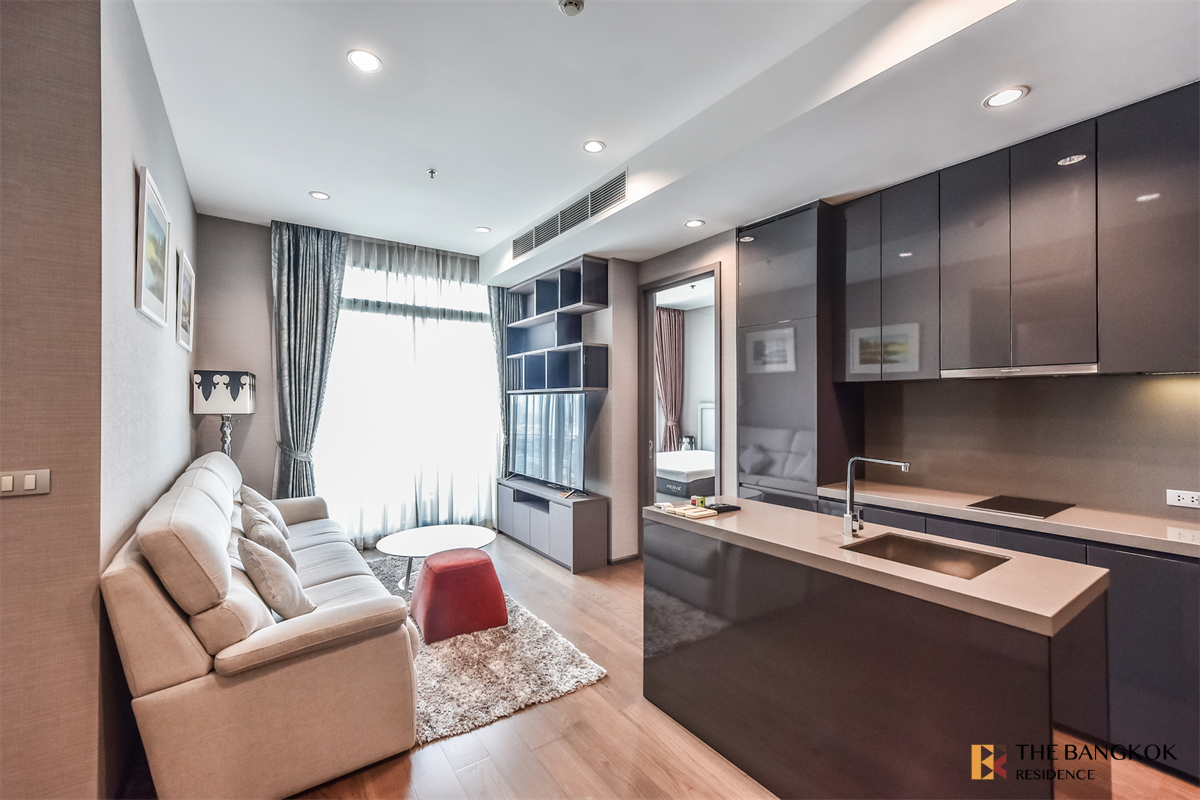 picture Save Time, Convenient Travel The Diplomat Sathorn near BTS Surasak - 4/10