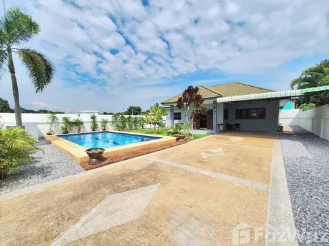 3 Bedroom Villa for rent in Hua Hin City, Prachuap Khiri Khan 1964052