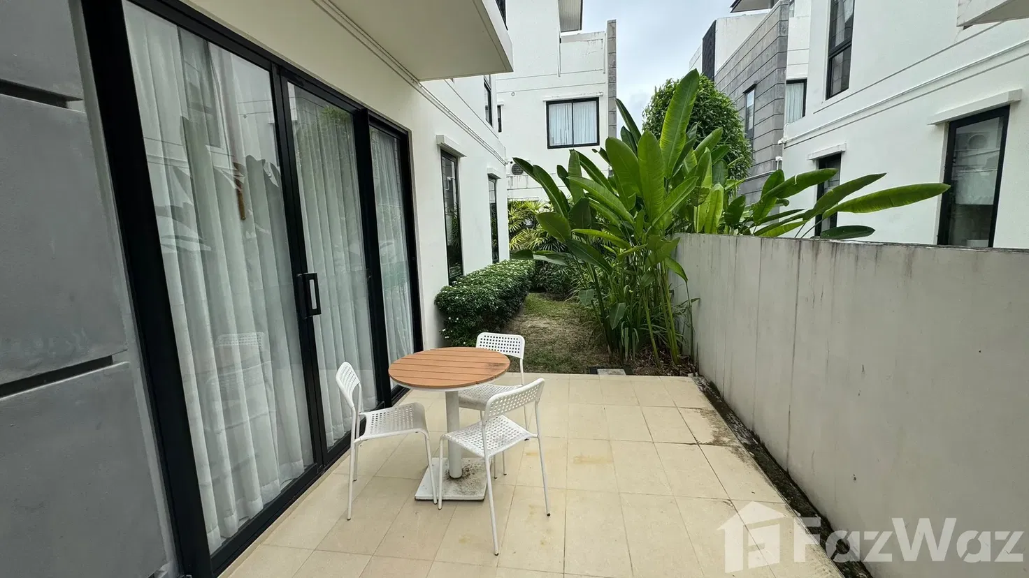 picture Modern 5-Bedroom Laguna Park Townhouse with Rooftop Pool 5716921 - 5/30