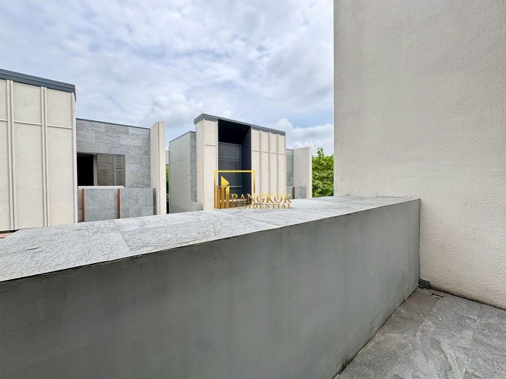 รูป Bugaan Pattanakarn | Elegant 4 Bed House in Pattanakarn Area - BR28255SH - รูปที่ 43/65