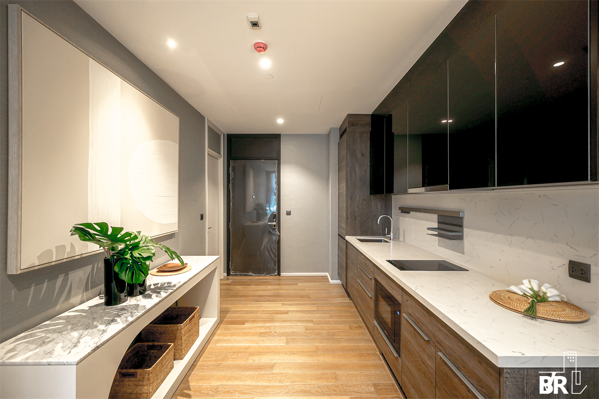 picture Muniq Langsuan  Ultimate Luxury Condo in Business District - 4/10