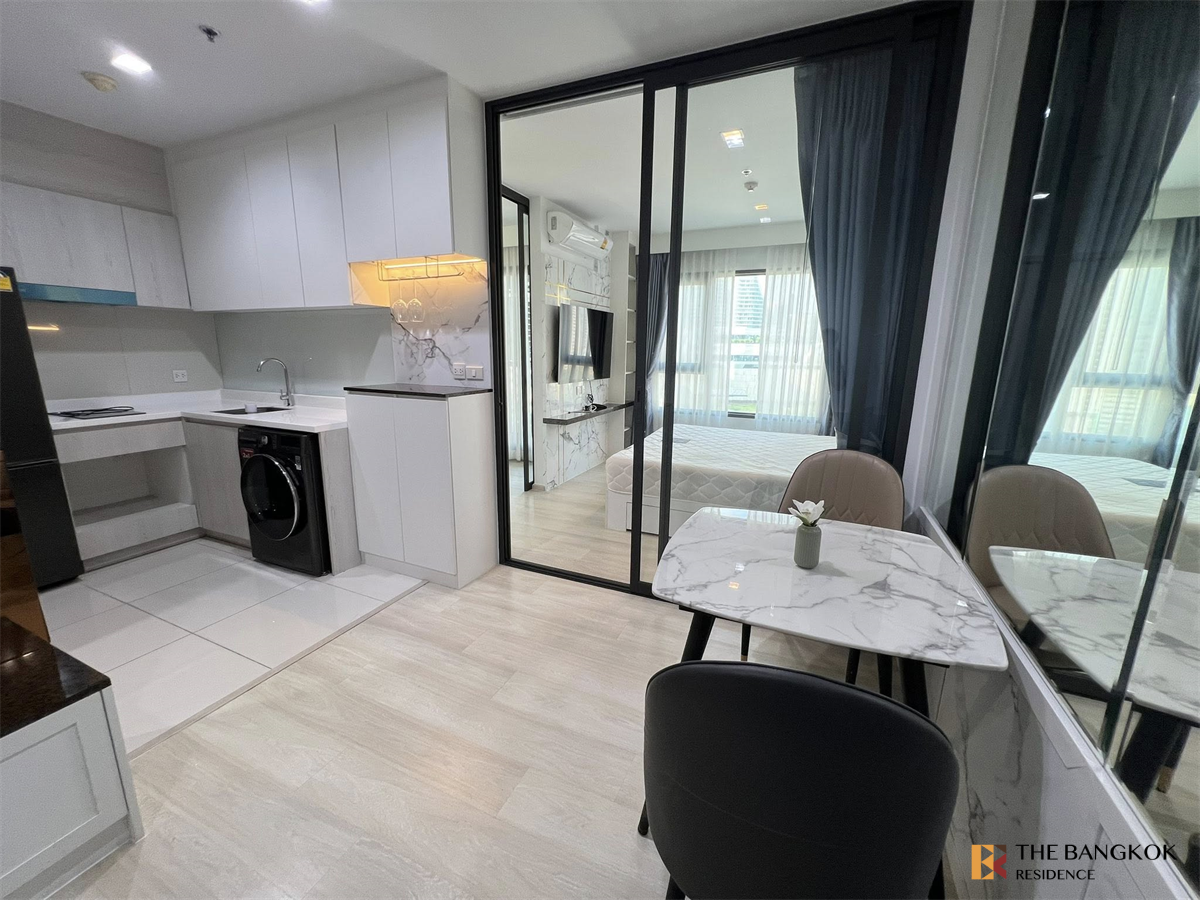 picture Life One Wireless  Move-in Ready, Just Bring Your Stuff - 3/10