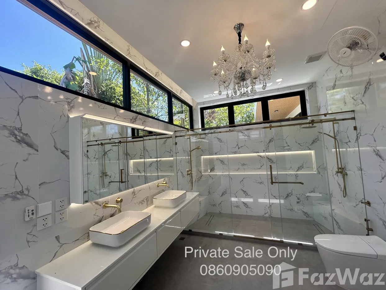 picture Luxury brand new Pool Villa in exclusive Beverly Hills LakSi 1911036 - 13/37