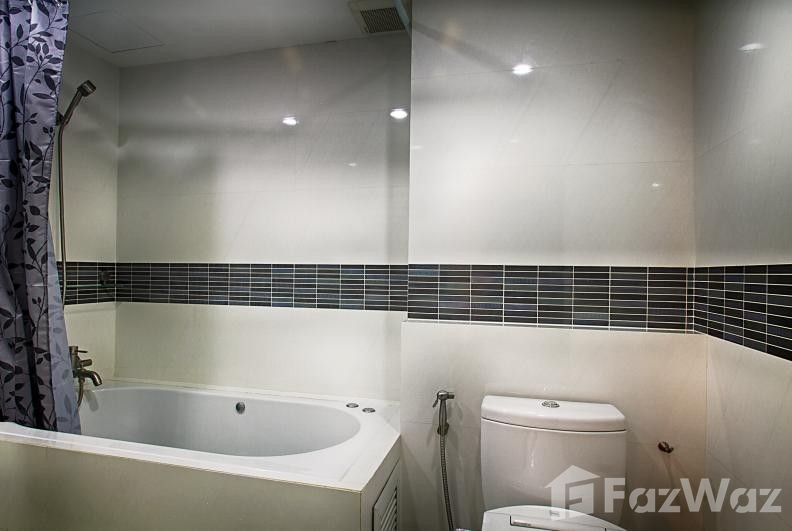 picture 2 Bedroom Condo for rent at The Waterford Diamond 78268 - 4/11