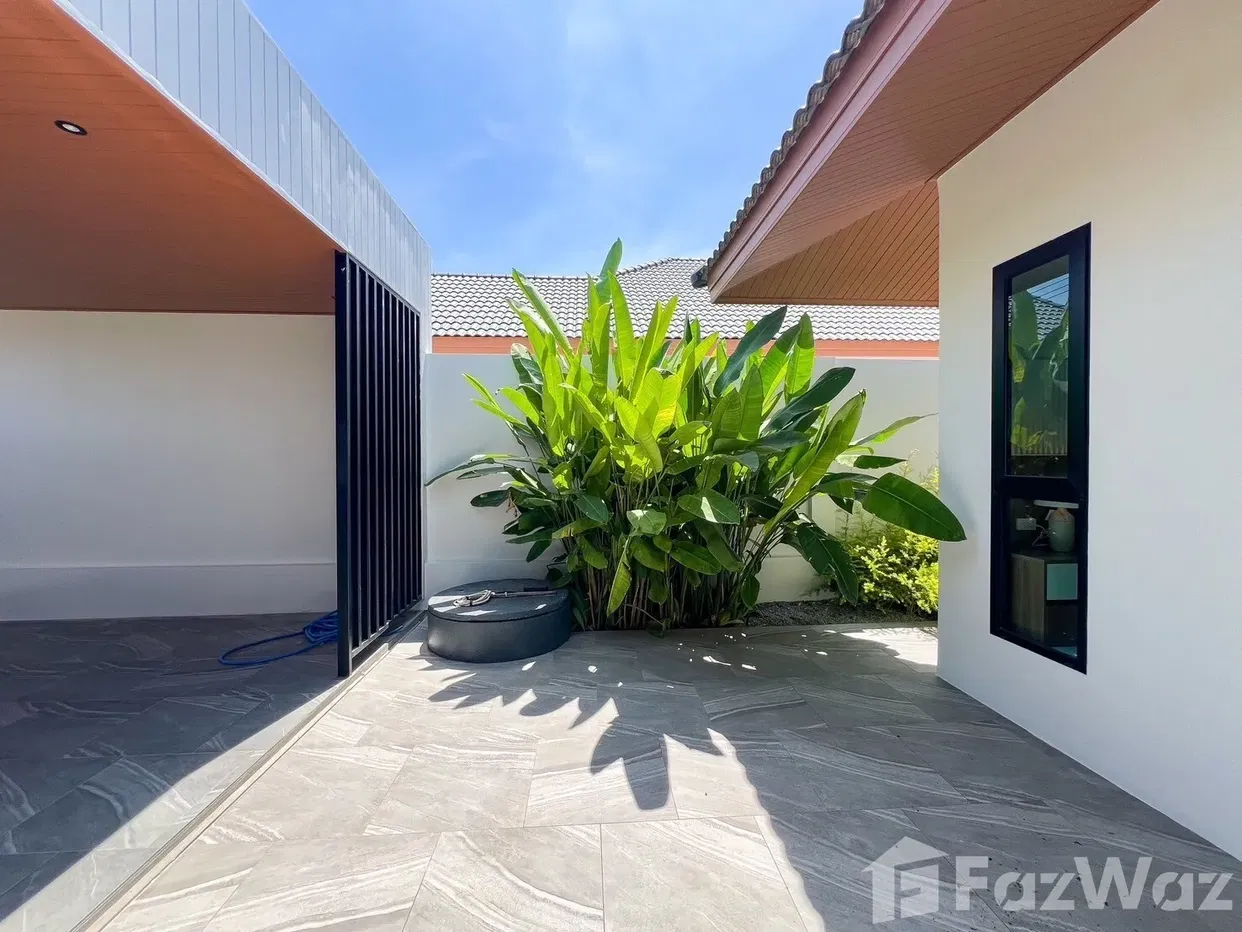 picture 3 Bedroom Villa for sale in Rawai, Phuket  2043838 - 28/64