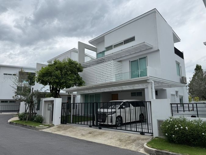 4-bed house for rent, 230 sqm, Nirvana Absolute Ekkamai - Ramintra