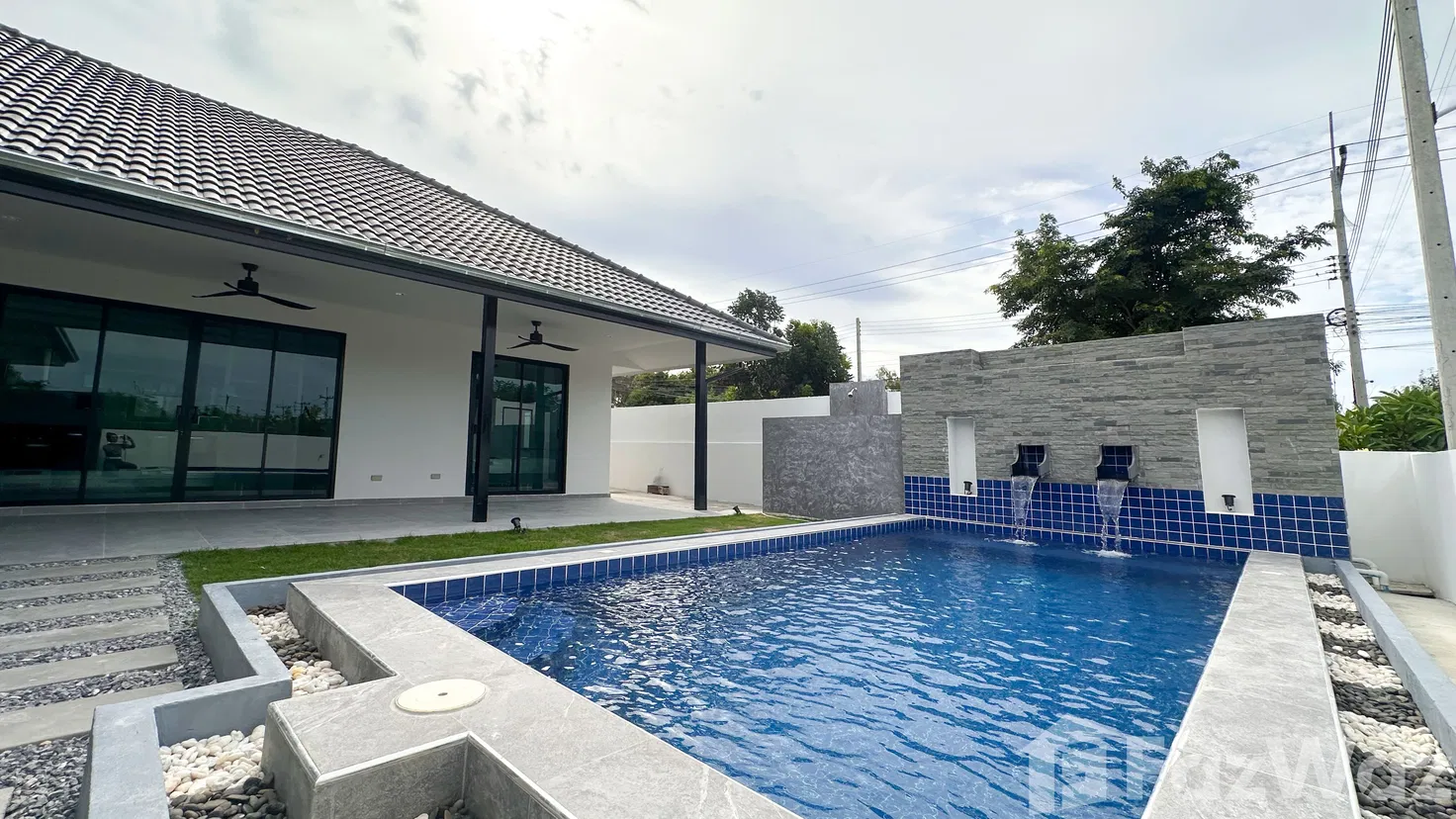 picture 3 Bedroom Villa for sale at Milpool Villas 5556866 - 2/18