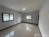 listing thumbnail image 27