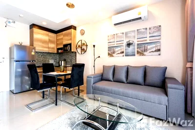 Condos for sale Wiset Road Phuket : The only one unit with pool access for sale at Babylon Sky 1421362