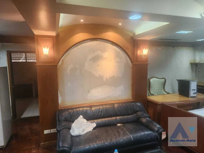 รูป 🔼🔽 AccomA 📩 Detached House with Private Courtyard and Large Balcony (AA36350) - รูปที่ 10/10