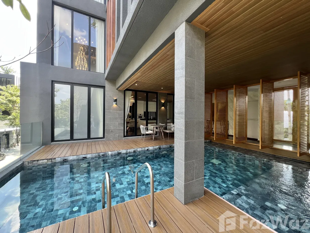 picture Luxury pool villa. Rooftop with elevato, private swimmiing. 5707497 - 16/92