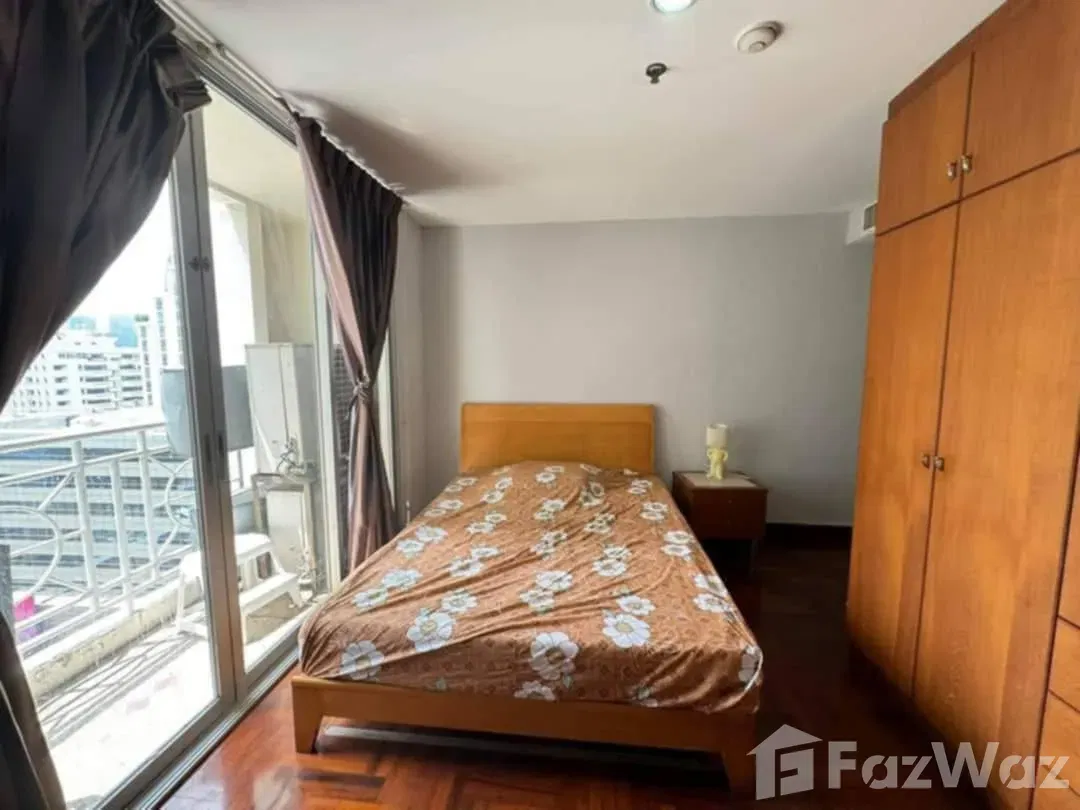 picture Asoke Place 5358348 - 6/15