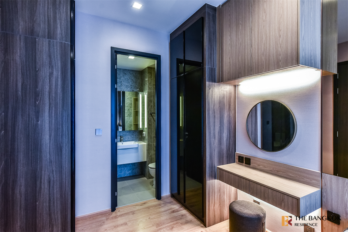 picture Noble Around Ari Best Location Condo for City Dwellers near BTS Ari - 10/10