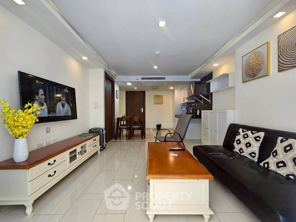 picture 1-BR Condo at Grand Avenue Pattaya close to Pattaya South (ID 2314576) - 9/13