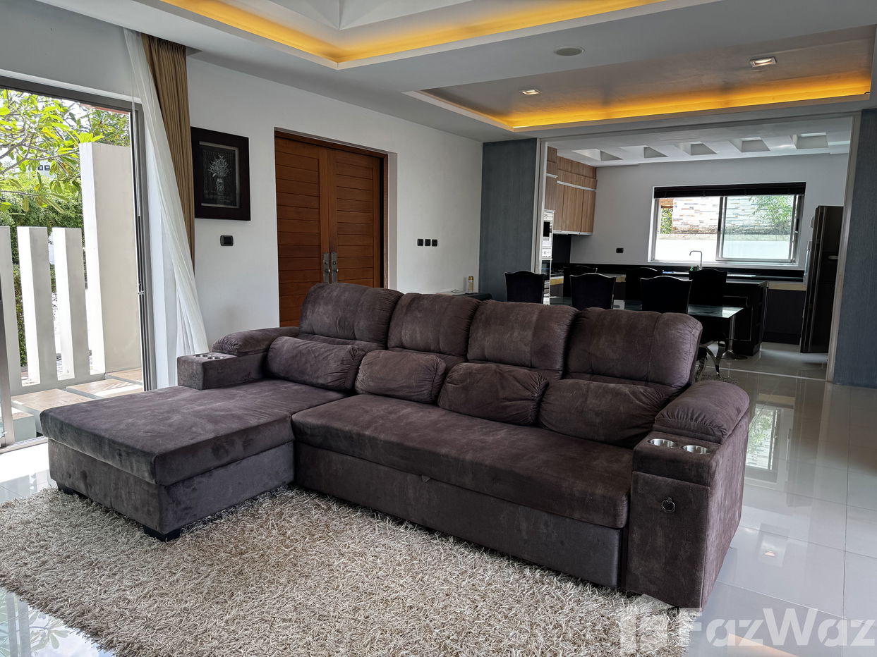 picture 4 Bedroom Pool Villa for Sale 5706606 - 7/61