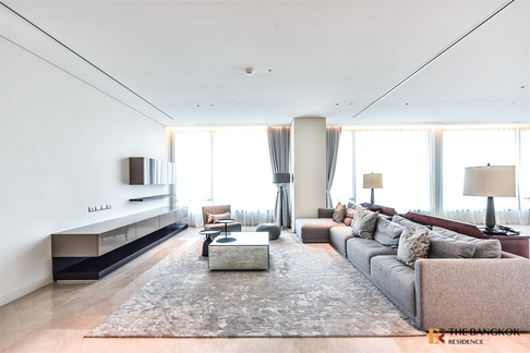 Sindhorn Residence  The Privilege of Luxury in an Economic Hub Location
