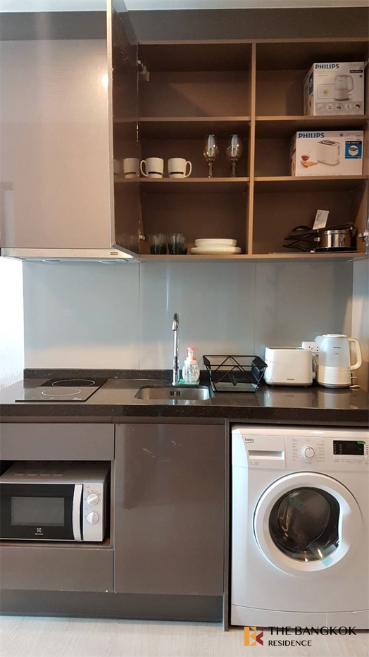 picture RHYTHM Asoke near MRT Rama 9 Station Move-in Ready, Just Bring Your Bags - 1/9