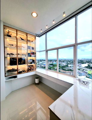 คอนโดให้เช่า : ว่างพร้อมอยู่! FourWing. 1นอน 71ตร.ม. Line id: @pfagent