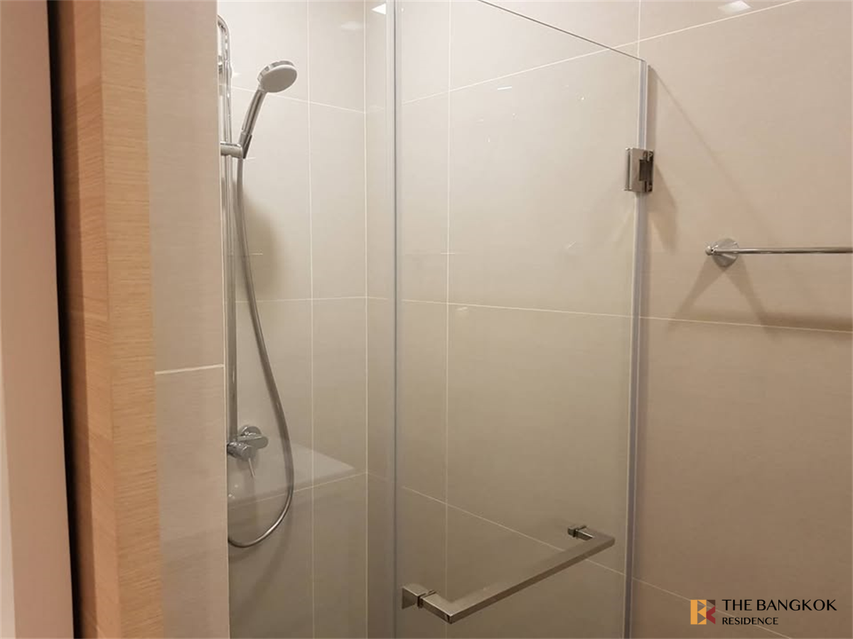 picture Park Origin Phrom Phong  Condo in CBD, Below Market Price - 10/10