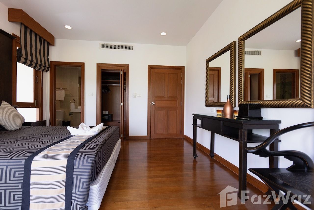 picture 4 Bedroom Villa in Laguna Links 1890819 - 21/60