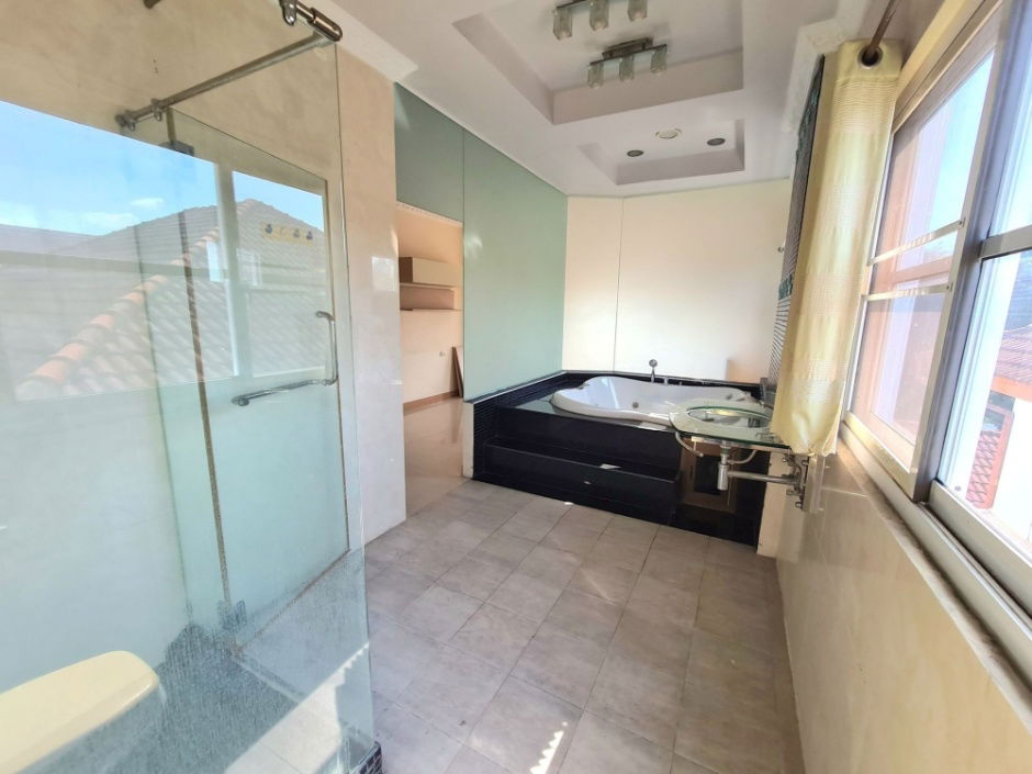 picture TA8121📲LineID @556ryccg🏡Ratchayothin House 900sqm Land 860 sqm 11 Bedroom 7 Parking Senanikom1 BTS Senanikom 2.5km - 5/25