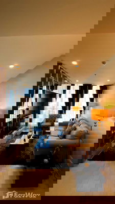 Condos for rent : 2 Bedroom Condo for rent at Noble Ploenchit 1907617