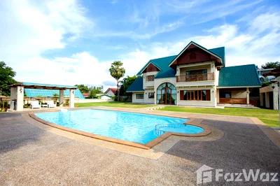 Houses for rent Chao Fah Road Phuket : 5 Bedroom Villa for rent in Chalong, Phuket  5348018