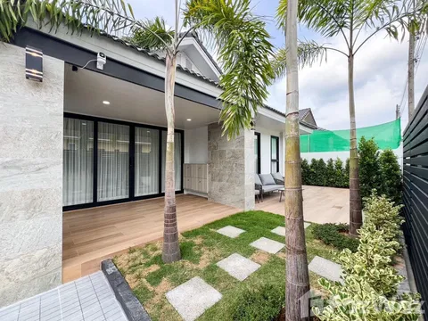 3 Bedroom House for rent at Ban Don Garden Home 1975756