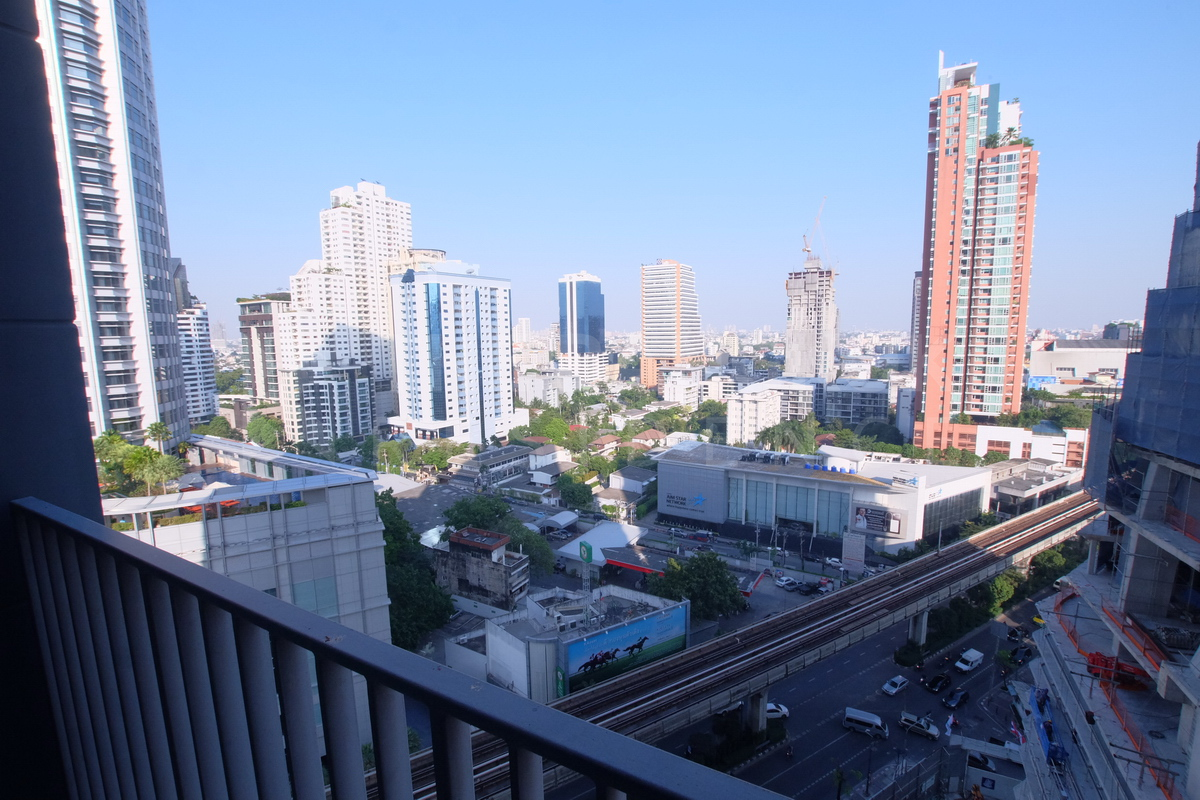 picture Siri At Sukhumvit Cool Condo, Central City Location near BTS Thong Lo - 1/10