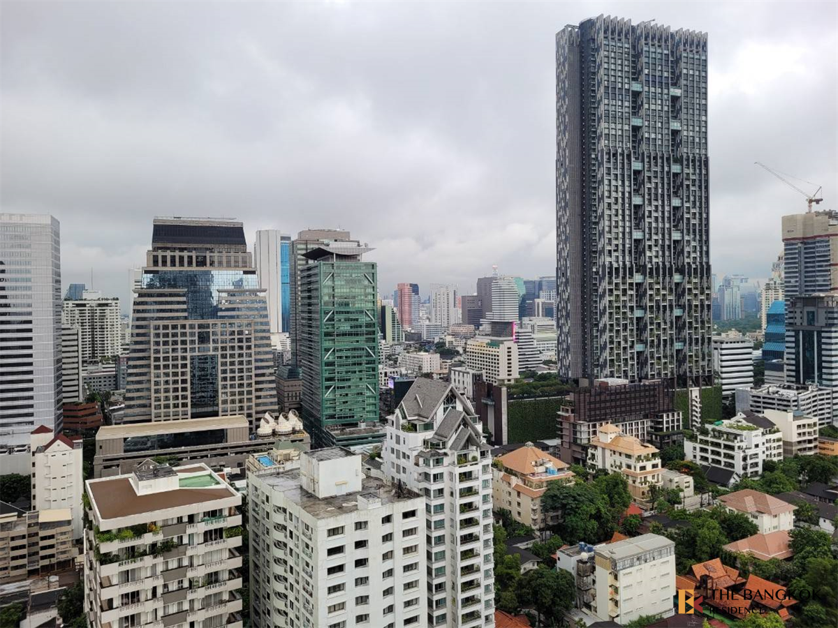 picture RHYTHM Sathorn-Narathiwas Special deal, best price ever - 4/10