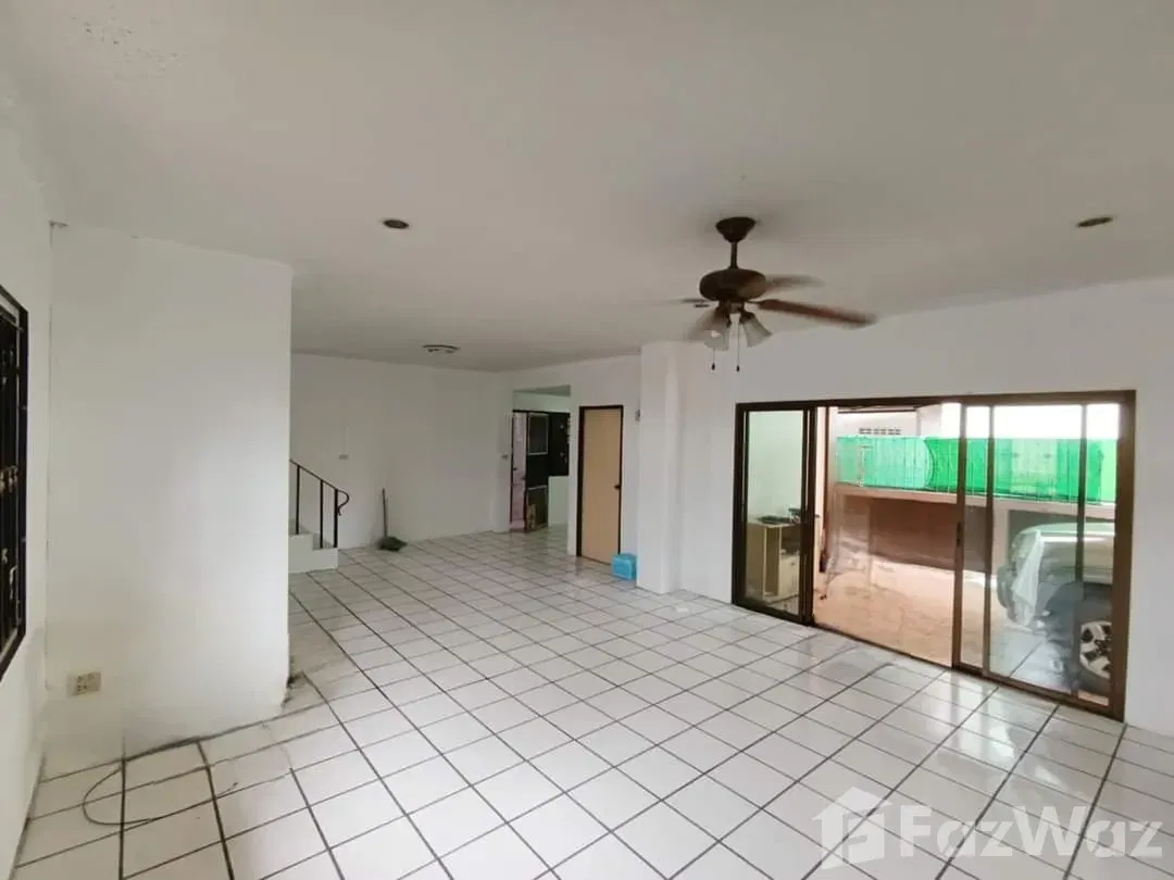 รูป บ้านเดี่ยวให้เช่า 3 ห้องนอน ใน เมืองพัทยา, ชลบุรี 1905558 - รูปที่ 2/11