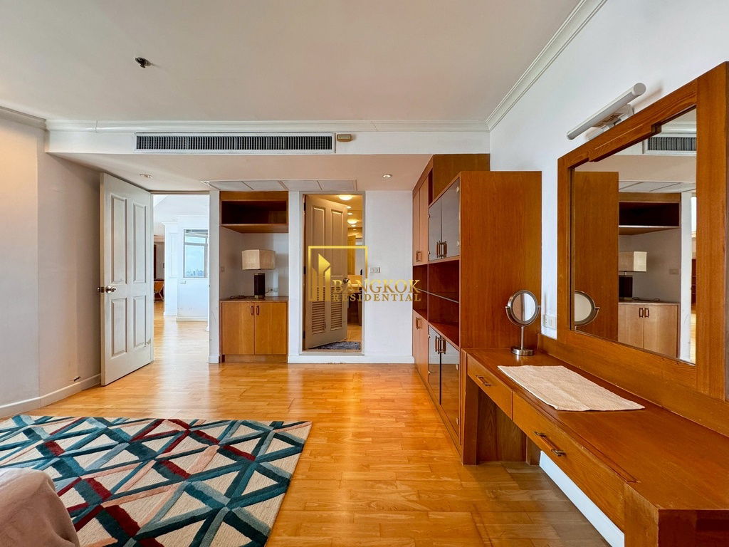 รูป Baan Sathorn Chaophraya | Striking 2 Bedroom Riverside Condo - BR11126CD - รูปที่ 21/40