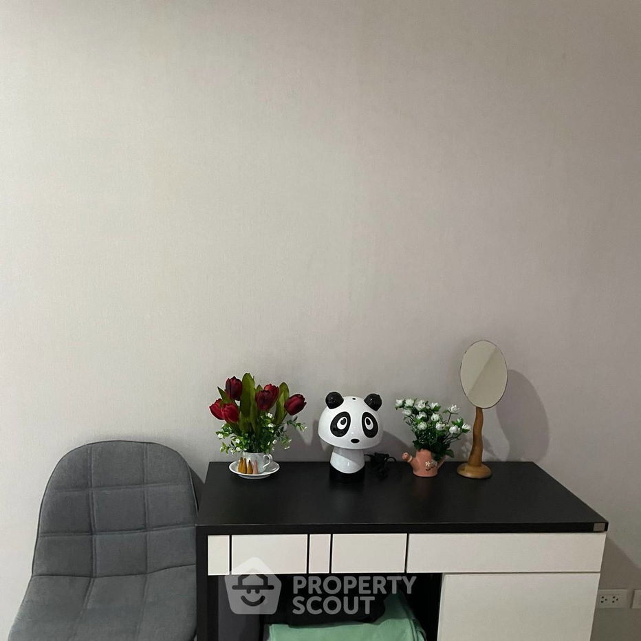 picture 1-BR Condo at Sukhumvit Living Town near MRT Phetchaburi (ID 687165) - 6/14