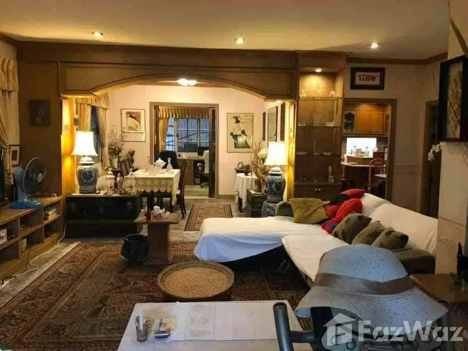 picture 🏡 2-Storey House for Sale – View Point Village 5690722 - 1/9