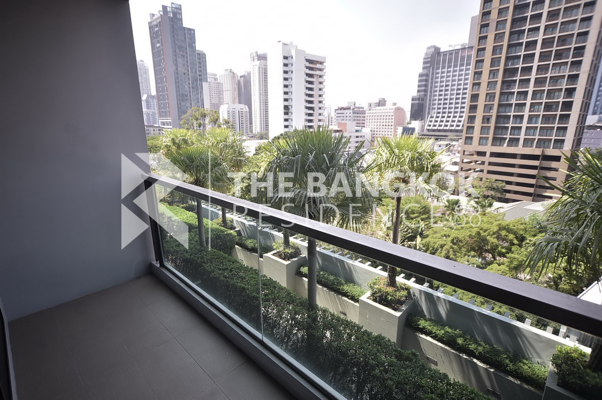 picture The Address Sukhumvit 28 near BTS Phrom Phong Easy Travel, Fully Utilized Space - 10/10