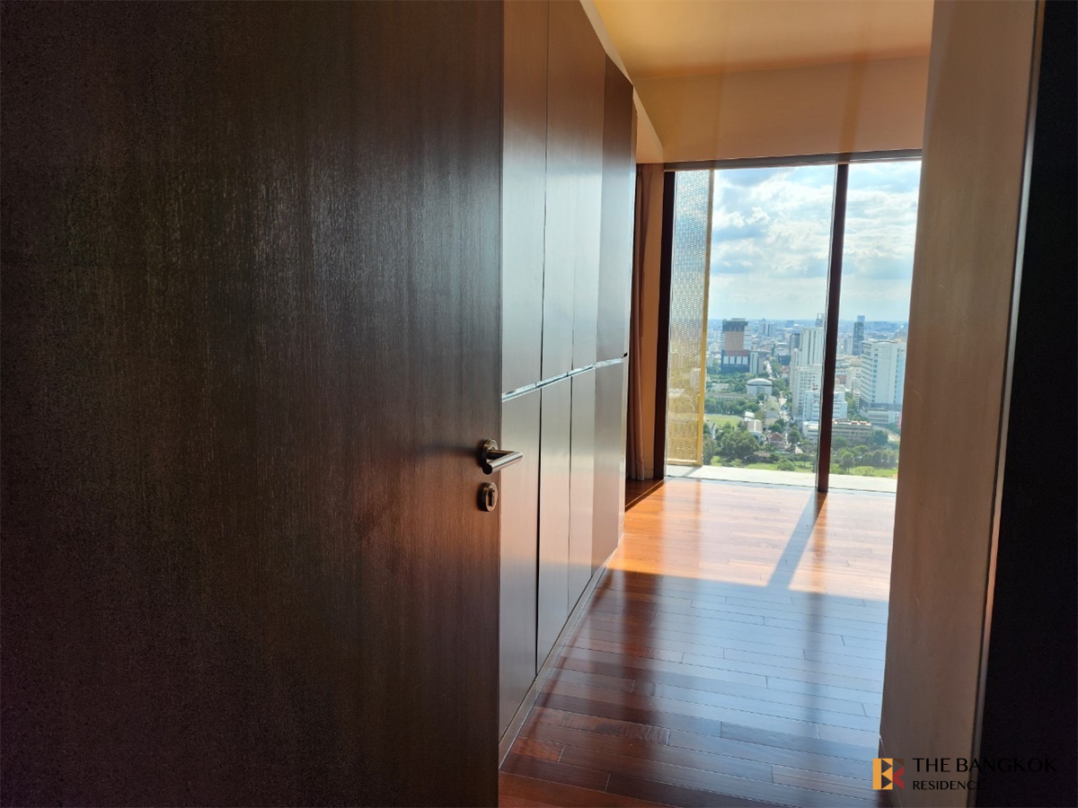 picture Save Time, Convenient Travel Hansar Residences Bangkok - 3/9