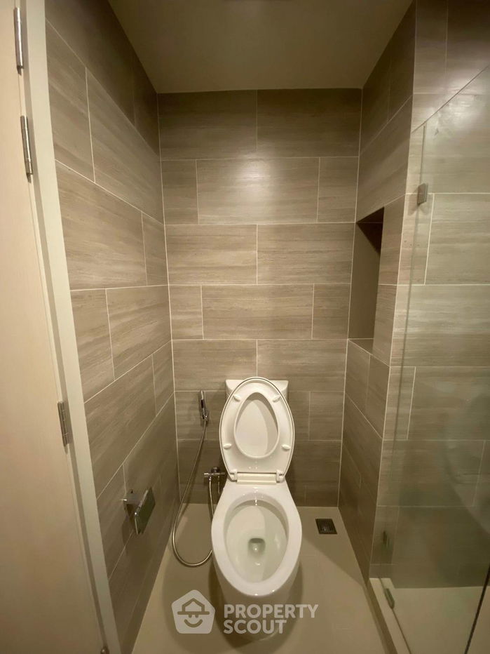 picture 1-BR Condo at Maestro 03 Ratchada – Rama 9 near MRT Phra Ram 9 (ID 2314103) - 4/9