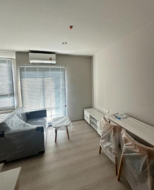 picture have TV brand new room ,studio , 21st floor, opposite Pantip Ngamwongwan, next to the expressway, ready to move in - 1/7
